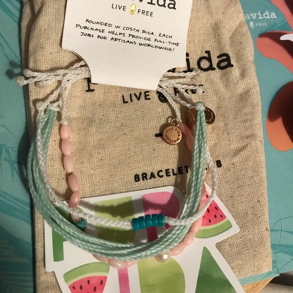 Pura Vida July Monthly Club!! - Picture 3 of 6